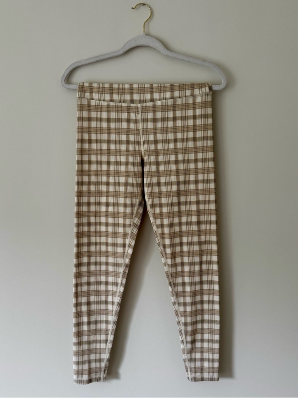 Glyder Ribbed Sultry 7/8 Leggings, Neutral Beige Plaid Pattern – Size Medium
